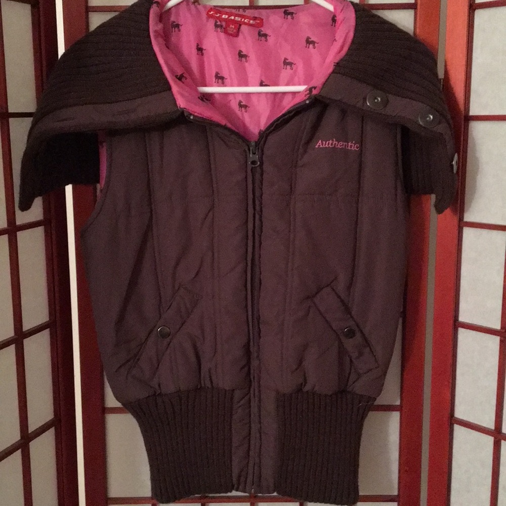 Never worn! Warm, stylish vest.